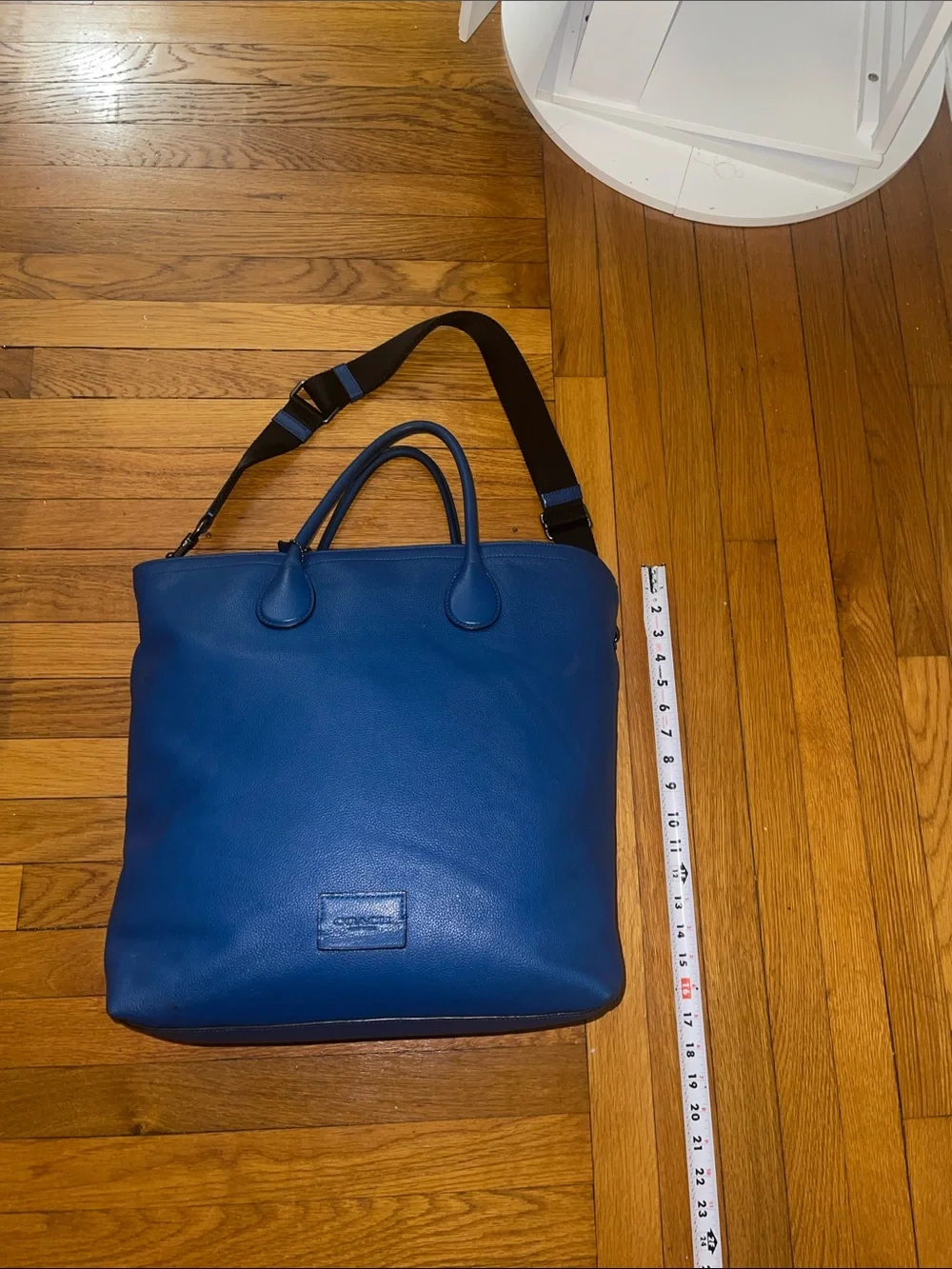 Coach classic tote